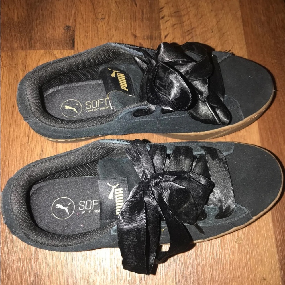 Puma suede Rihanna ribbon lace sneaker